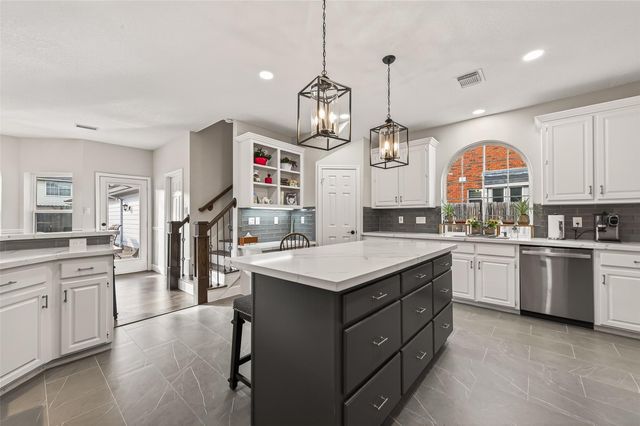 3114 Williams Glen Drive, Sugar Land, TX 77479