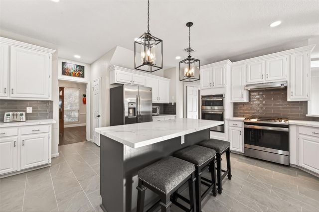 3114 Williams Glen Drive, Sugar Land, TX 77479