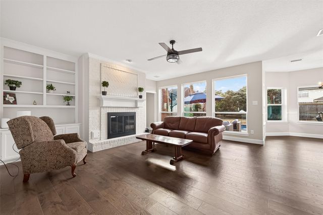 3114 Williams Glen Drive, Sugar Land, TX 77479