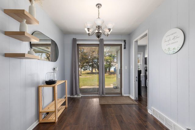 131 Oak Street, Wayland, MI 49348