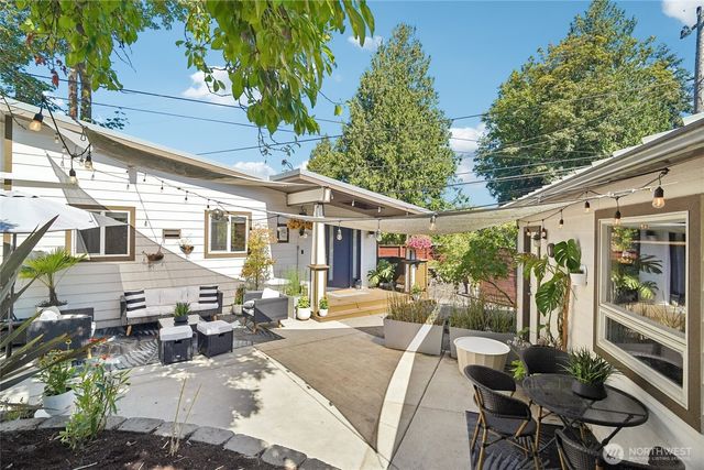 7005 S 128th Street, Seattle, WA 98178