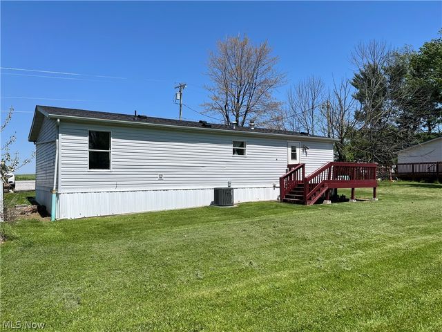 9741 Yoder Road, Sterling, OH 44276