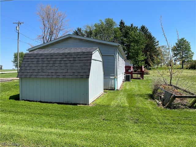 9741 Yoder Road, Sterling, OH 44276