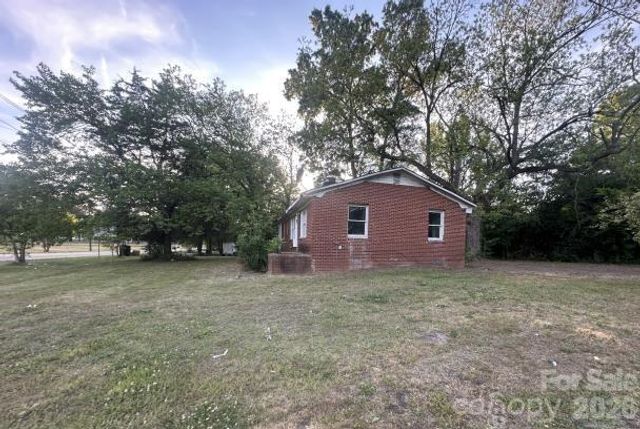 111 East Avenue, Monroe, NC 28110