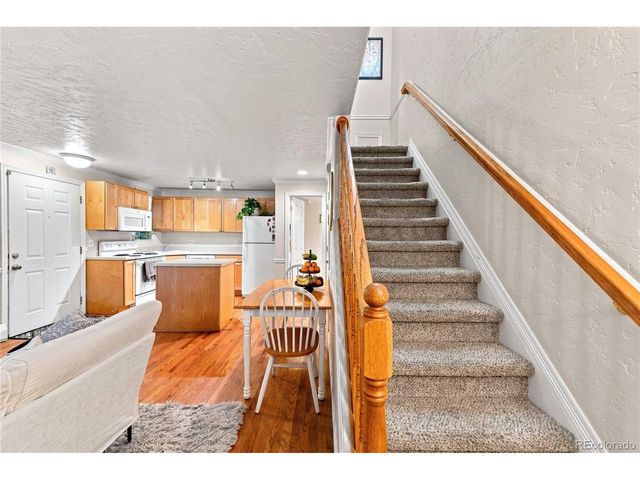 1243 Vine St 3, Denver, CO 80206