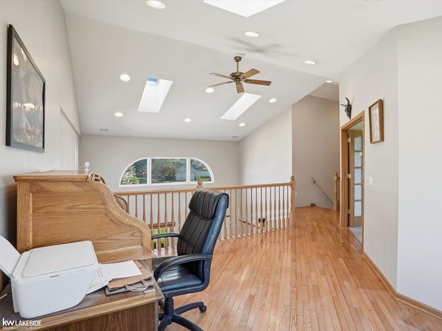 6005 Mulberry Drive, Sterling Heights, MI 48314