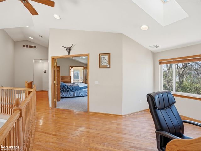 6005 Mulberry Drive, Sterling Heights, MI 48314