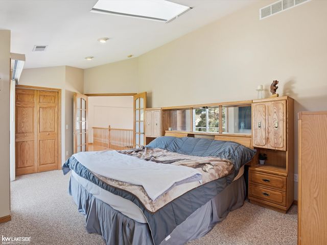 6005 Mulberry Drive, Sterling Heights, MI 48314