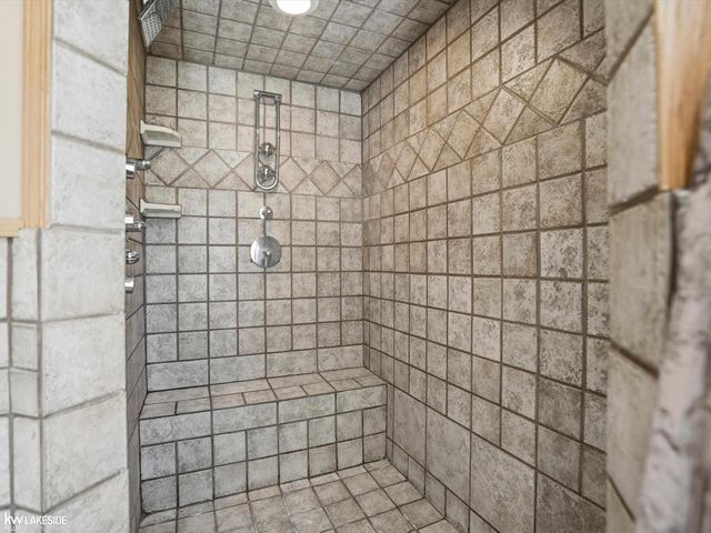 6005 Mulberry Drive, Sterling Heights, MI 48314