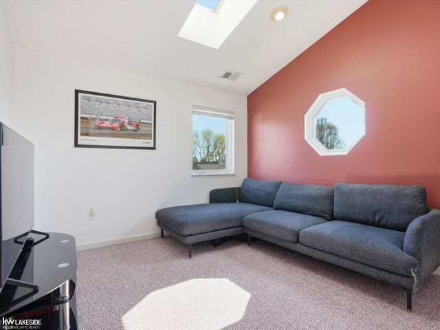 6005 Mulberry Drive, Sterling Heights, MI 48314