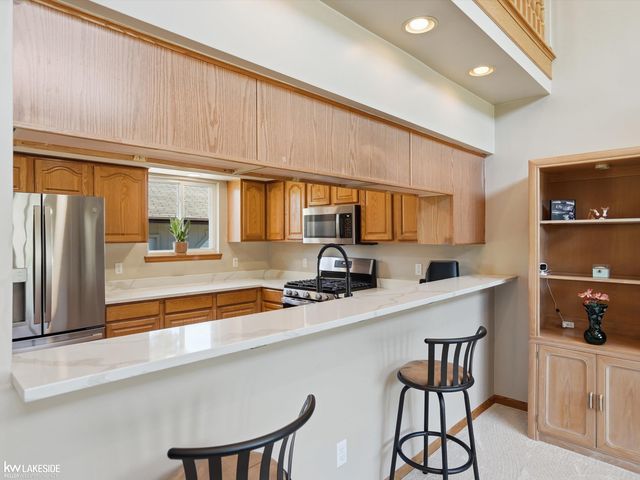 6005 Mulberry Drive, Sterling Heights, MI 48314