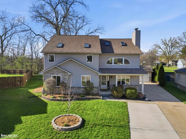 6005 Mulberry Drive, Sterling Heights, MI 48314