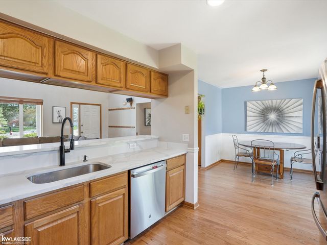6005 Mulberry Drive, Sterling Heights, MI 48314