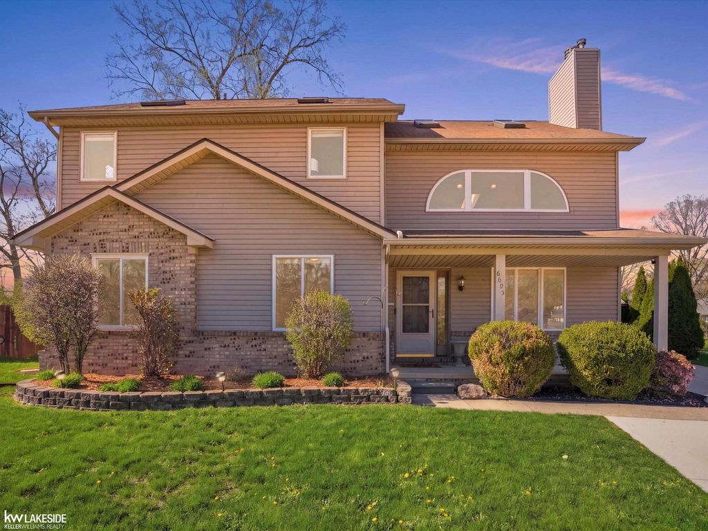 6005 Mulberry Drive, Sterling Heights, MI 48314