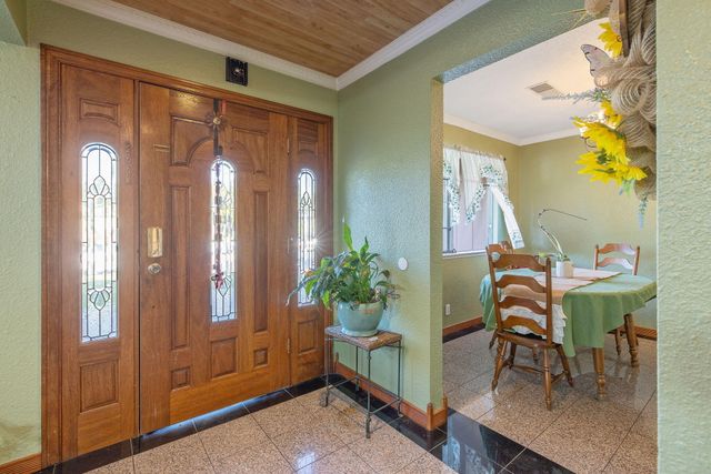 11 S Byron Drive, Lemoore, CA 93245