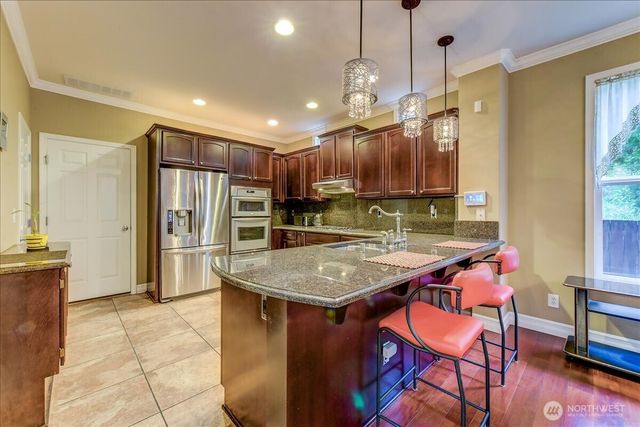 2462 172 Avenue NE, Redmond, WA 98052