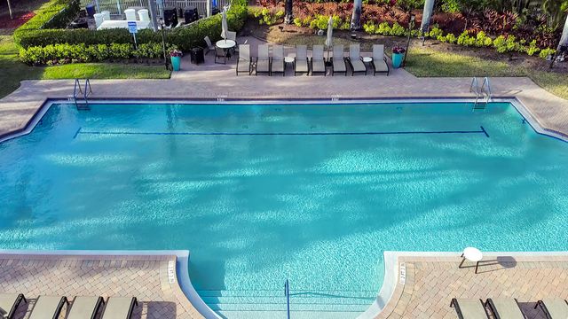 10069 Mizner Falls Way, Boynton Beach, FL 33437