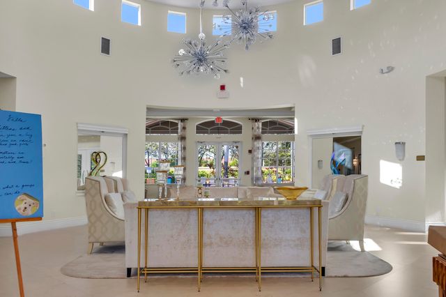 10069 Mizner Falls Way, Boynton Beach, FL 33437