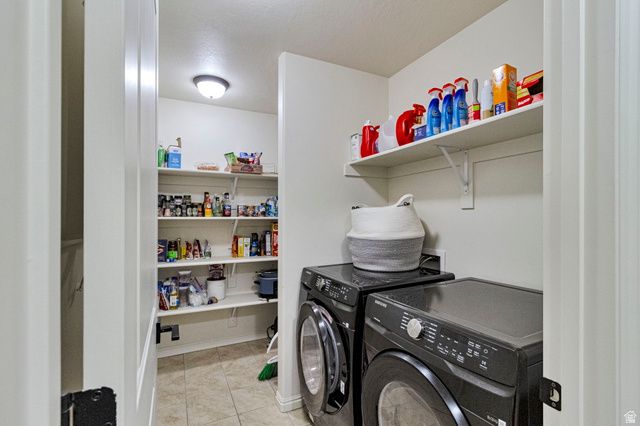 6052 S 4275 W, Roy, UT 84067