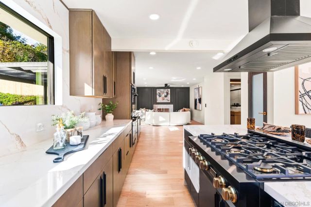 13334 Barbados Way, Del Mar, CA 92014