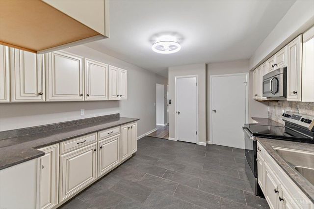 237 Linda Court, Trenton, OH 45067