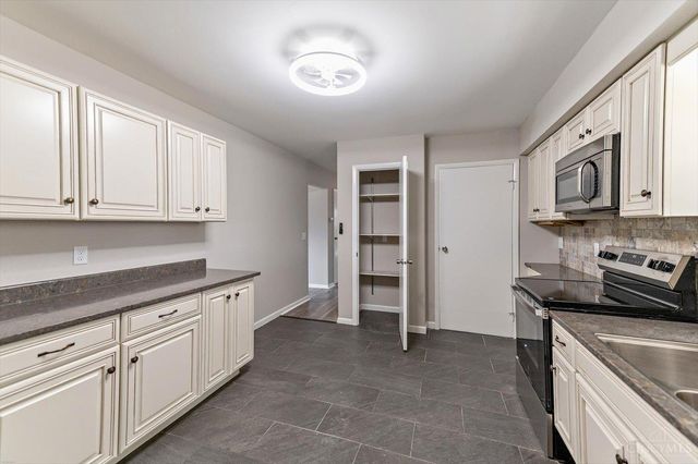 237 Linda Court, Trenton, OH 45067