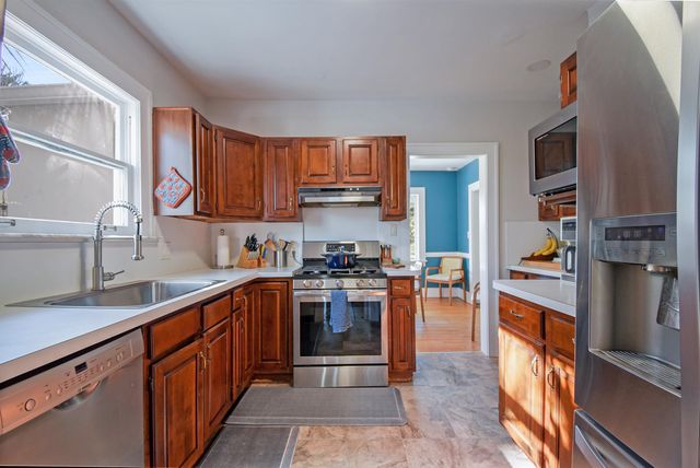 107 Arpieka Ave, St Augustine, FL 32080