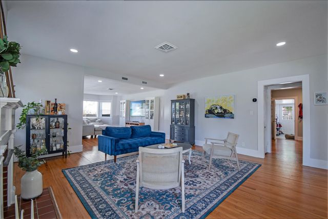 107 Arpieka Ave, St Augustine, FL 32080