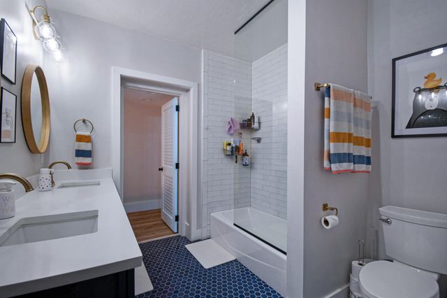 107 Arpieka Ave, St Augustine, FL 32080