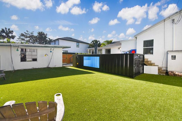 107 Arpieka Ave, St Augustine, FL 32080