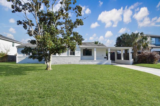 107 Arpieka Ave, St Augustine, FL 32080