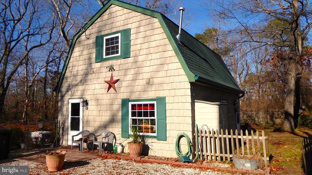 110 DAFFODIL RD, Millville, NJ 08332