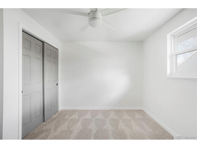 1828 Stratford Ln, Longmont, CO 80503