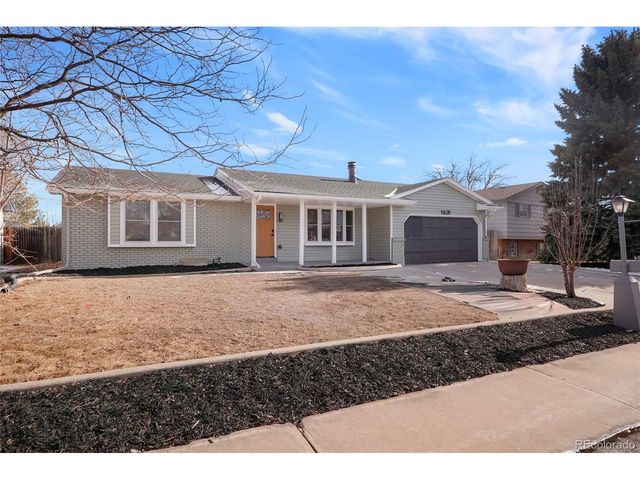 1828 Stratford Ln, Longmont, CO 80503