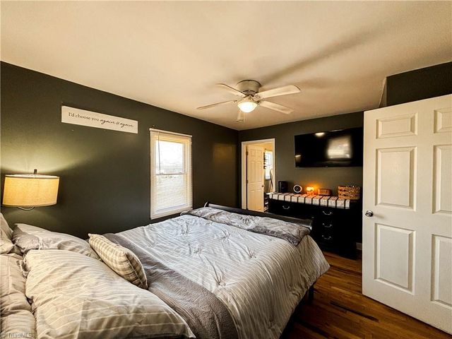 187 Eaton Street, Mount Airy, NC 27030