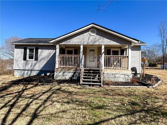 187 Eaton Street, Mount Airy, NC 27030