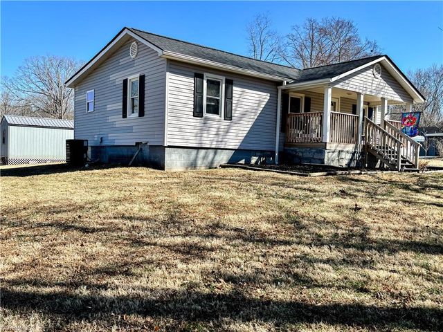 187 Eaton Street, Mount Airy, NC 27030