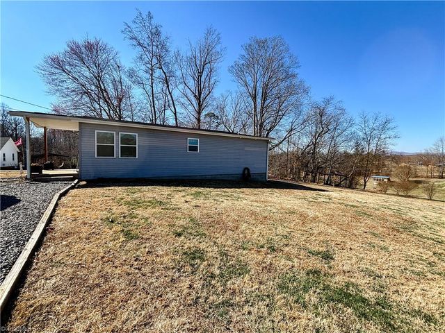 187 Eaton Street, Mount Airy, NC 27030