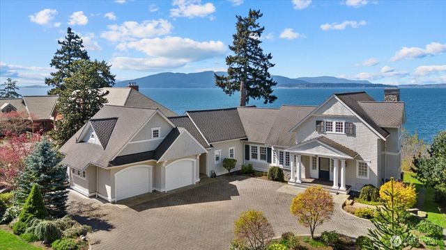 32 Shorewood Drive, Bellingham, WA 98225