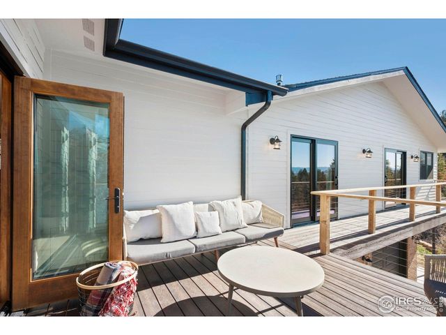 5468 N Lariat Dr, Castle Rock, CO 80108