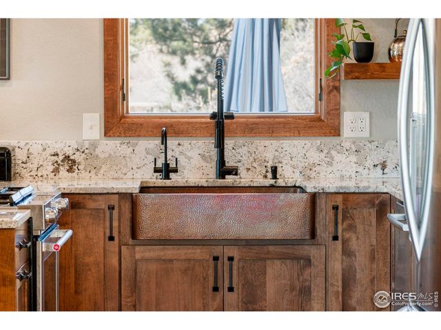 5468 N Lariat Dr, Castle Rock, CO 80108