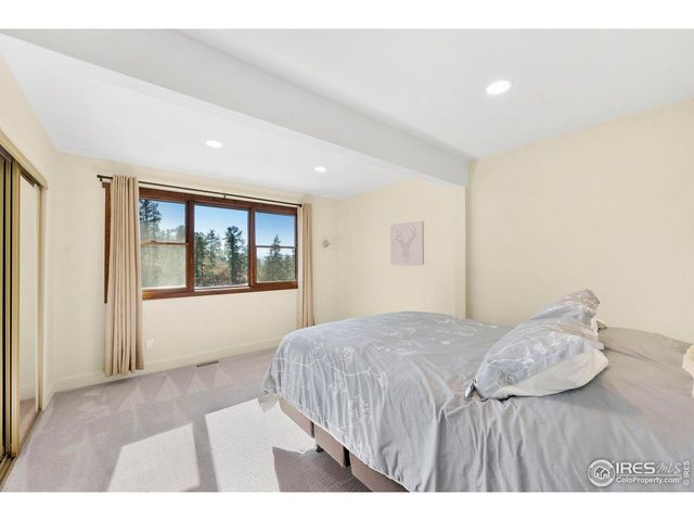 5468 N Lariat Dr, Castle Rock, CO 80108