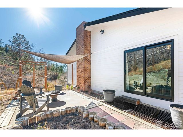 5468 N Lariat Dr, Castle Rock, CO 80108