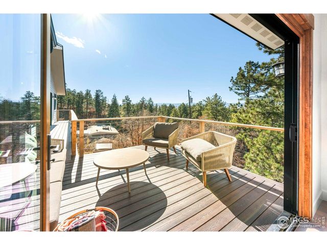 5468 N Lariat Dr, Castle Rock, CO 80108