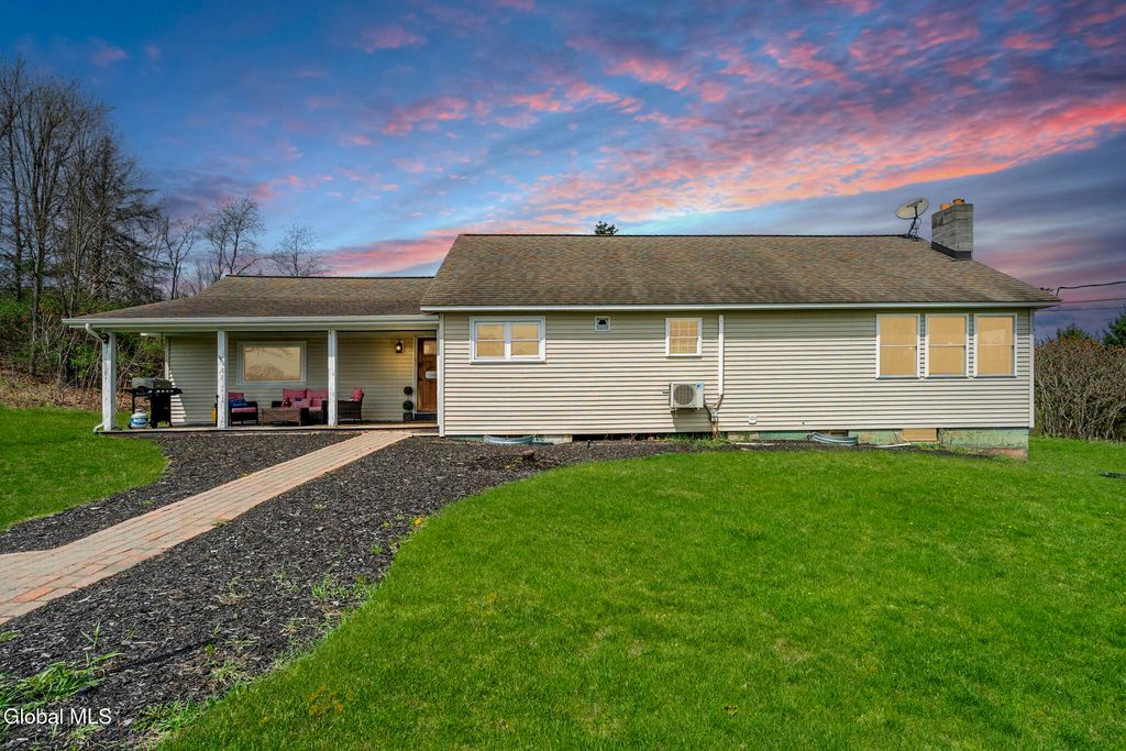 228 County road 69, Saratoga, NY 12871