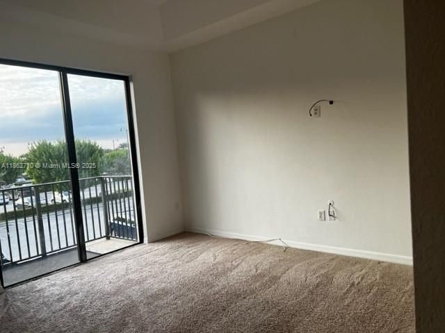 608 NE 33rd Ter 608, Homestead, FL 33033