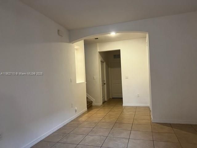 608 NE 33rd Ter 608, Homestead, FL 33033