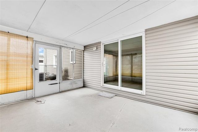 12136 Brougham Drive, Sterling Heights, MI 48312