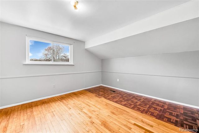 12136 Brougham Drive, Sterling Heights, MI 48312