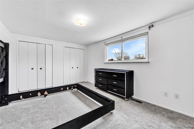 12136 Brougham Drive, Sterling Heights, MI 48312